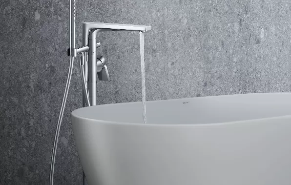 Vòi bồn tắm đứng