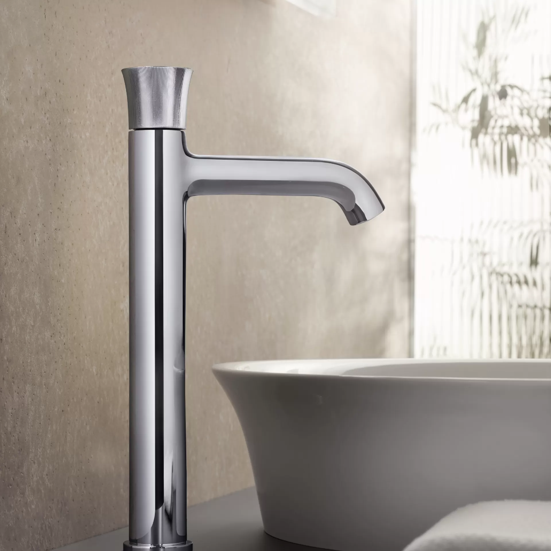 Vòi chậu size L 280mm tích hợp bọt khí, giới hạn nhiệt độ - White Tulip